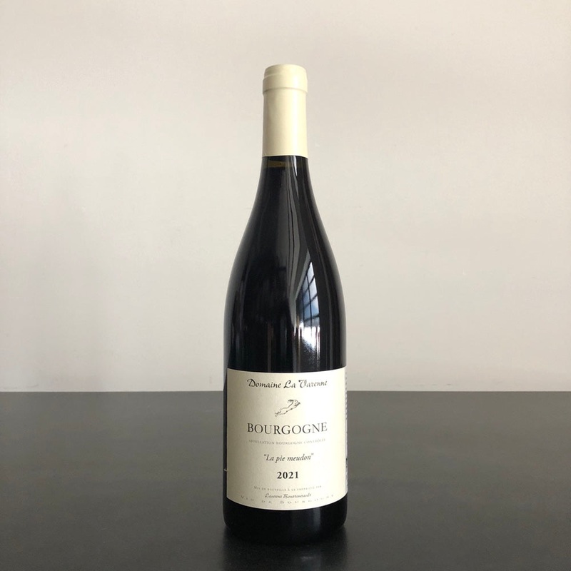 2021 Domaine La Varenne Bourgogne La Pie Meudon, Burgundy, France