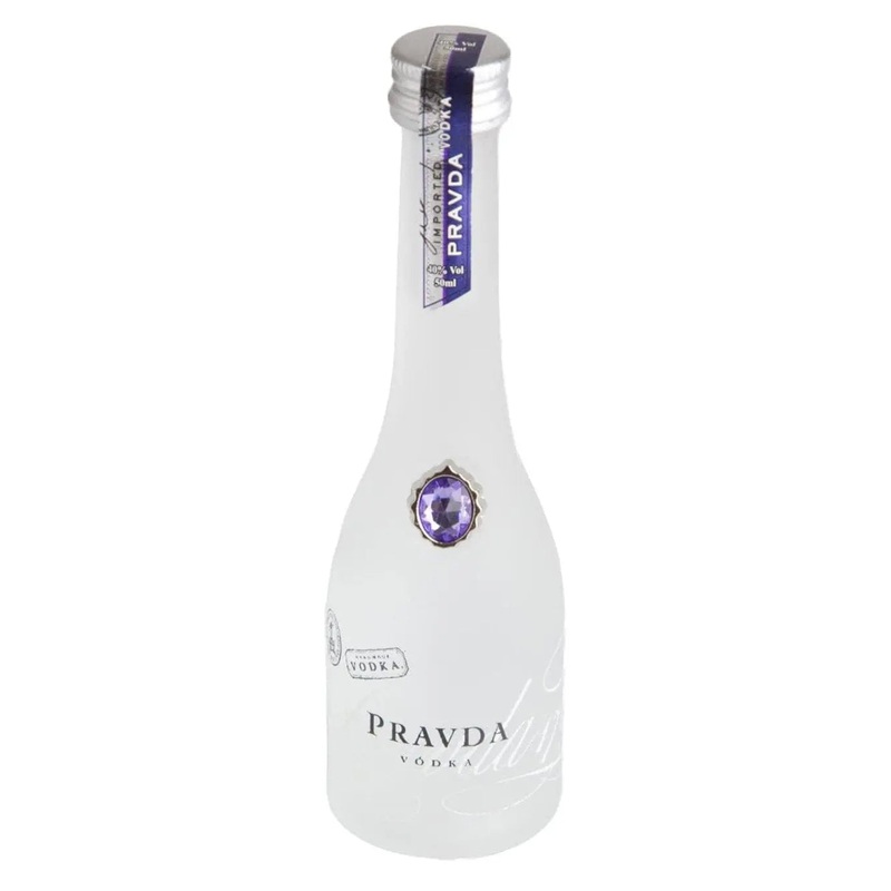 Pravda Ultra Premium Polish Vodka Miniature, 5 cl