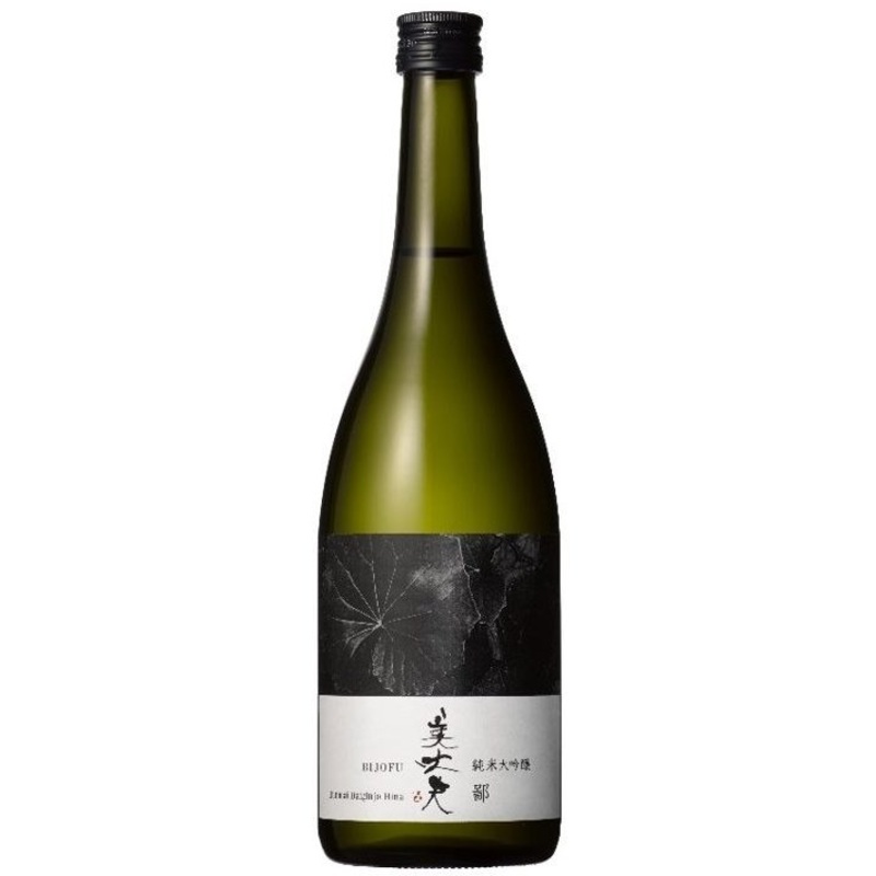 BIJOFU Hina "The Gentleman" Junmai Daiginjo Sake