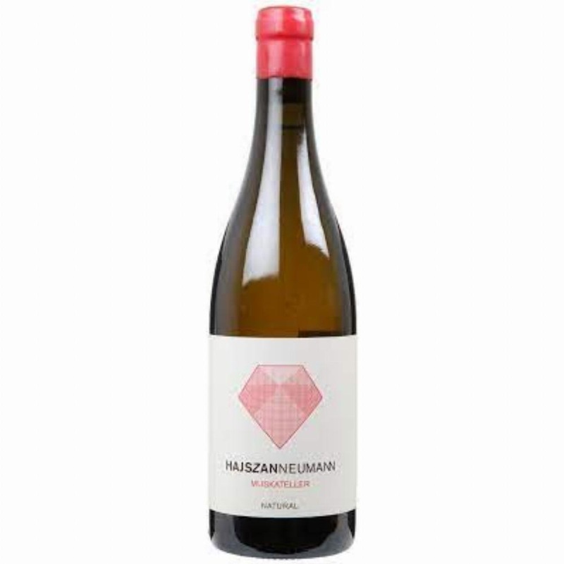 Hajszan Neumann Zweigelt Nussberg BIODYNAMIC 2015 750ml